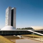 Senado aprova reajuste para servidores, mas proposta enfrenta críticas por falta de debate