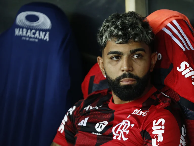 “Sério que você acreditou nisso?”, diz Gabigol sobre supostas exigências ao Flamengo