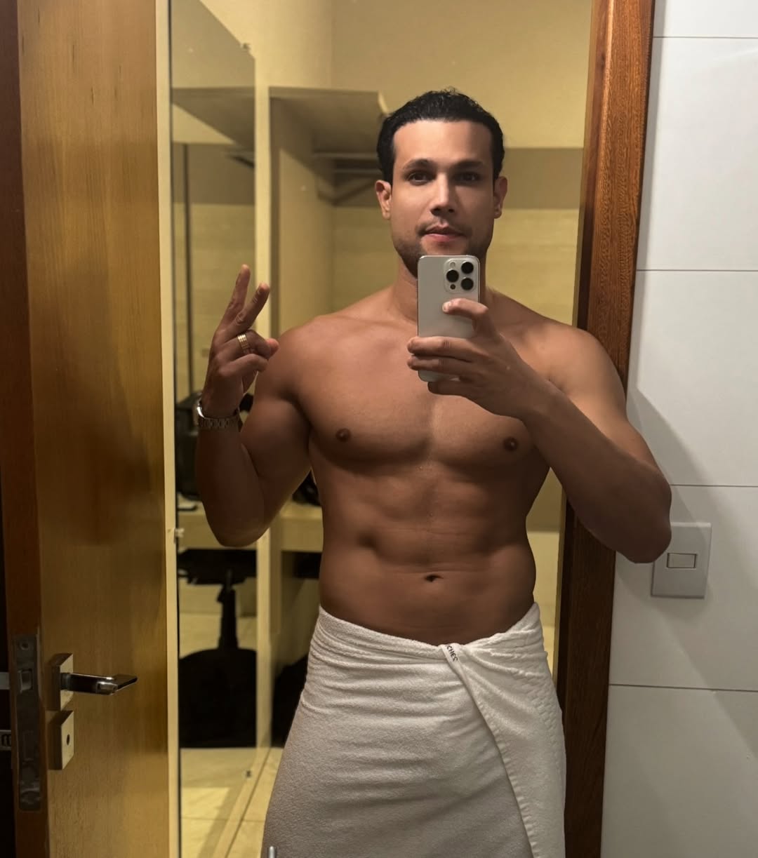 Reprodução: Instagram/@israelnovaes