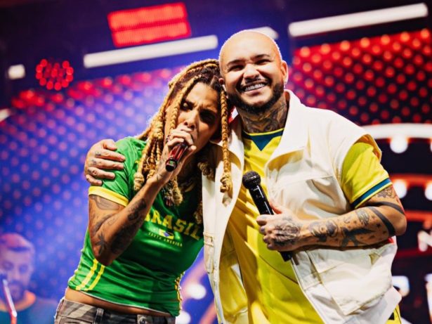 Suel esgota espaço da FanFest após vitória do Brasil e faz festa em Macaé