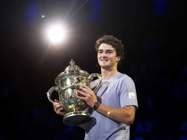 João Fonseca entra no top-30 do ranking ATP após título e embolsa milhões em premiações