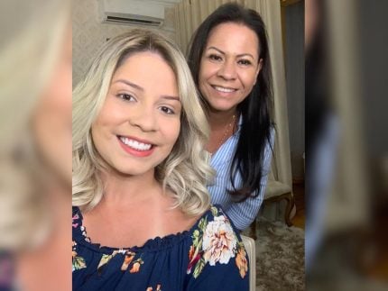 “Continuo forte lutando pelo legado”, diz mãe de Marília Mendonça, 4 anos após morte da cantora