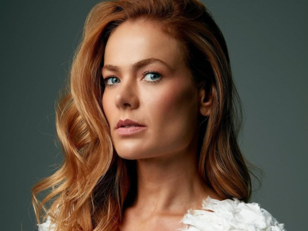 Thaís Pacholek reflete sobre fé e respeito entre religiões: “Todo mundo quer o amor”