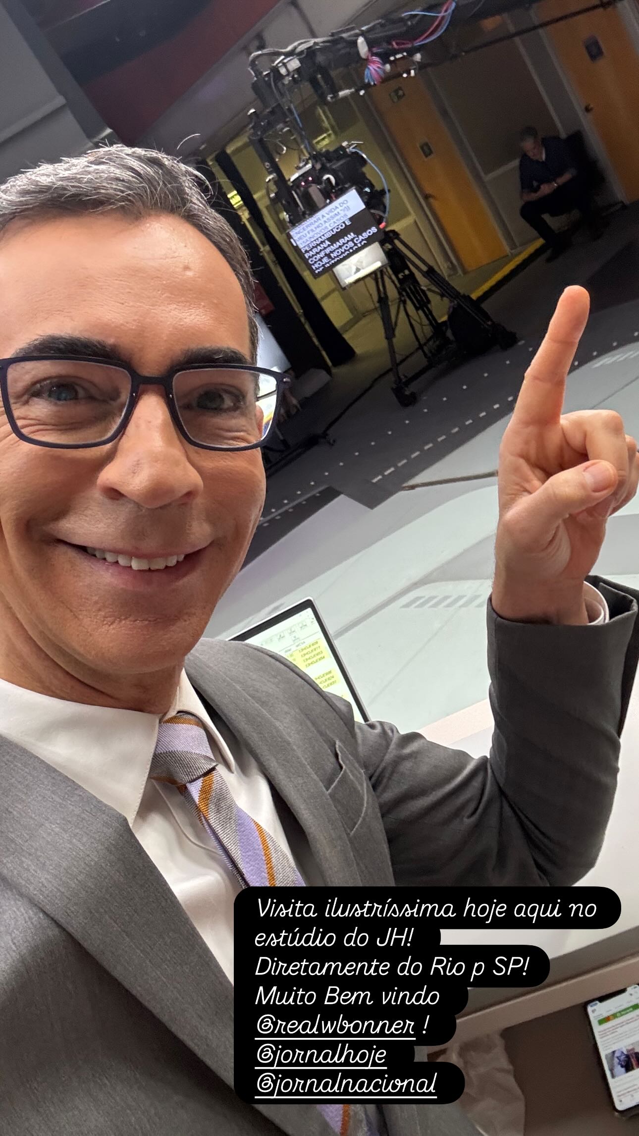 Reprodução Instagram @cesartralli