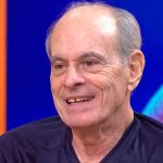 Ney Matogrosso diz que já arrancou pedaço da mão de um homem em terapia
