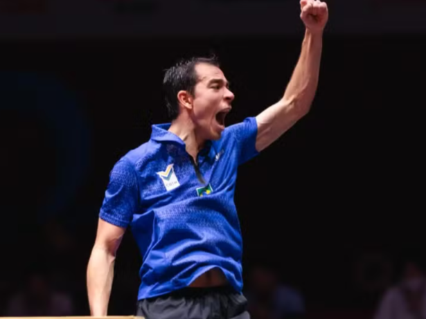 Histórico! Hugo Calderano vence chinês e está na final do Mundial de Tênis de Mesa