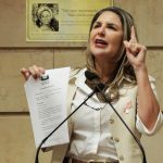 Crise hídrica em Barra de Guaratiba completa quase 3 meses e moradores cobram ação