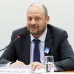 INSS promete devolução direta a aposentados vítimas de golpe bilionário