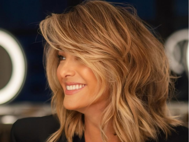 Visual repaginado! Ticiane Pinheiro fica mais loira e atualiza corte de cabelo