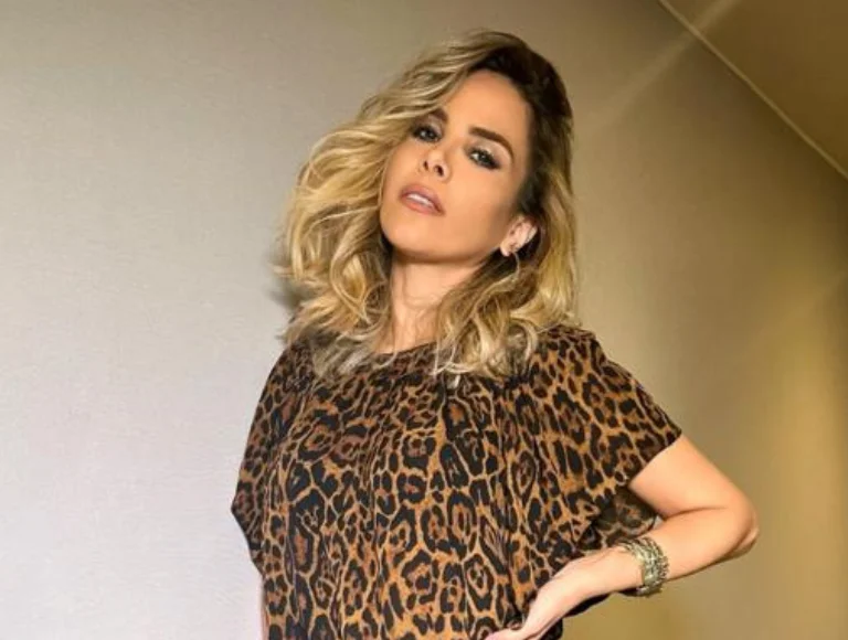 Wanessa Camargo é recebida por multidão na porta do Projac