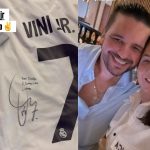 Namorado da mãe de Virginia ganha camisa do Real Madrid autografada por Vini Jr.