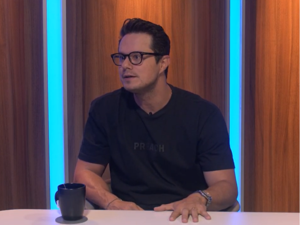 Deive Leonardo explica qual é a função de um evangelista: “Eu não sou um pastor”