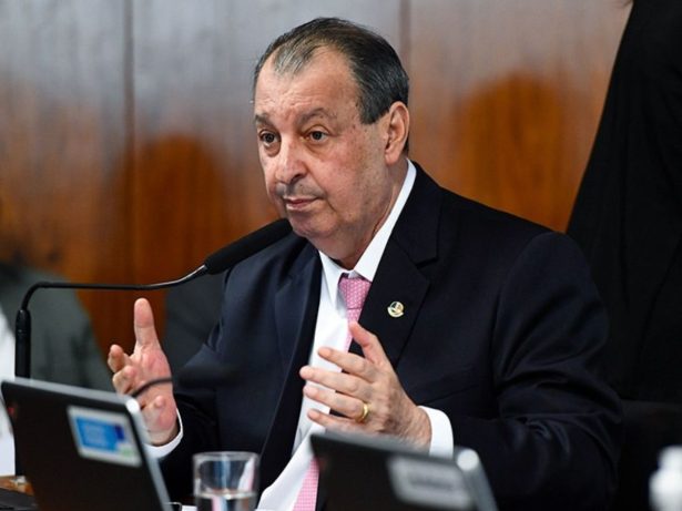 Centrão assume comando da CPMI sobre fraudes no INSS e oposição vê risco