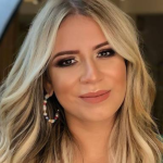 Diretor de filme sobre a vida de Marília Mendonça procura atriz para interpretar cantora